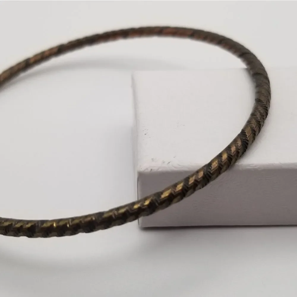 Dapper twist southern bracelet. B636